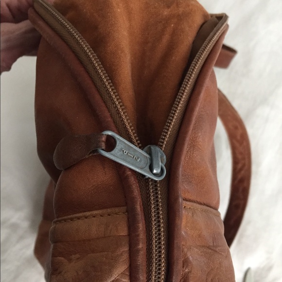 Vintage Unisa Shoulder Bag - Picture 5 of 6